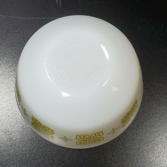 Vtg Fire King Green Dutch Clover Anchor Hocking White Milk Glass 5" Mixing Bowl - Picture 6 of 7